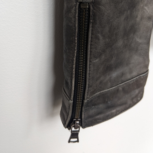 Banana Republic Women's Gray Genuine Leather Moto Jacket Size Small - Picture 2 of 6